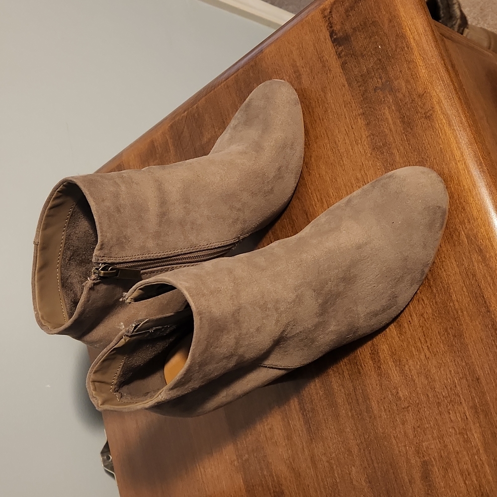 Bamboo booties